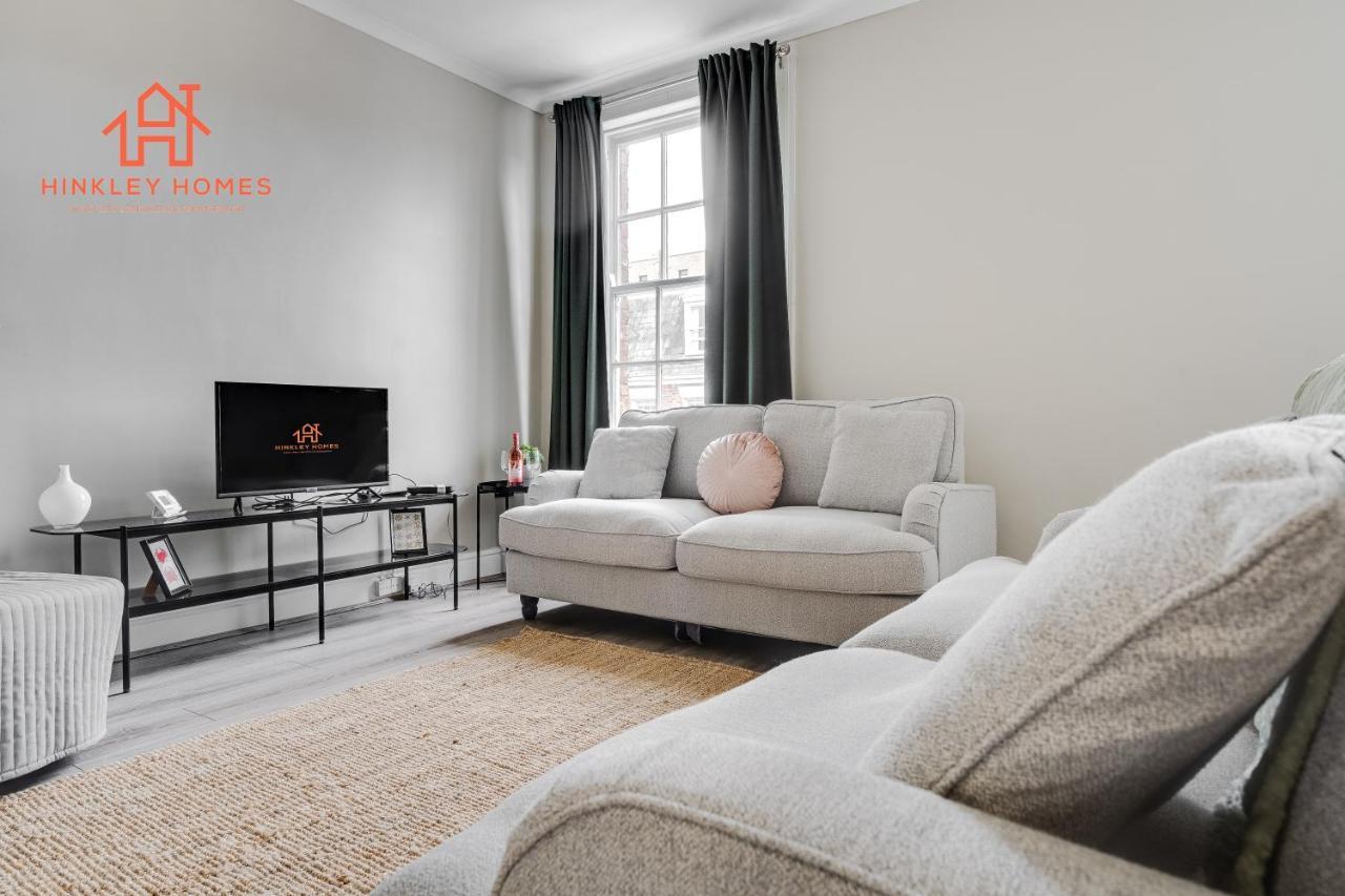 Large Centre - Georgian Townhouse- Rodney St Liverpool